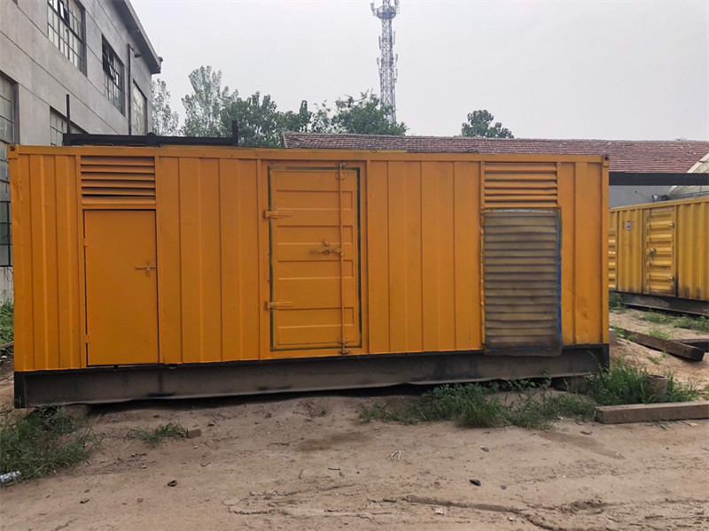 札达柴油发电机如何判断新机油是否已经完全充满机油滤清器？