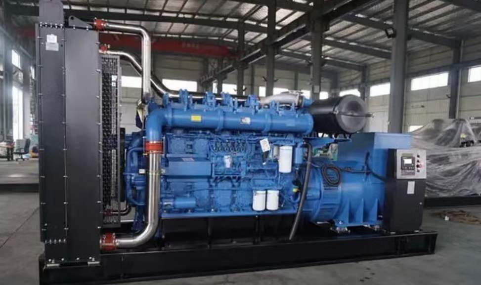 札达800kW 柴油发电机的输出电流是恒定的吗？