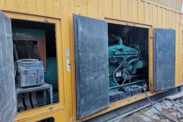 札达发电机组夏季保养的注意事项有哪些？