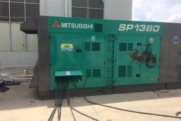 札达为什么有些柴油发电机组的输出电压可以调节？