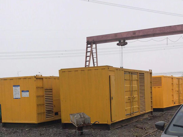 札达100kw柴油发电机组每小时油耗？