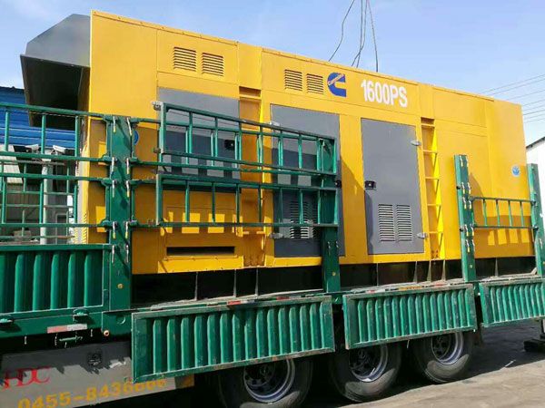 札达测量水冷式机油散热器密封件尺寸时的注意事项有哪些？